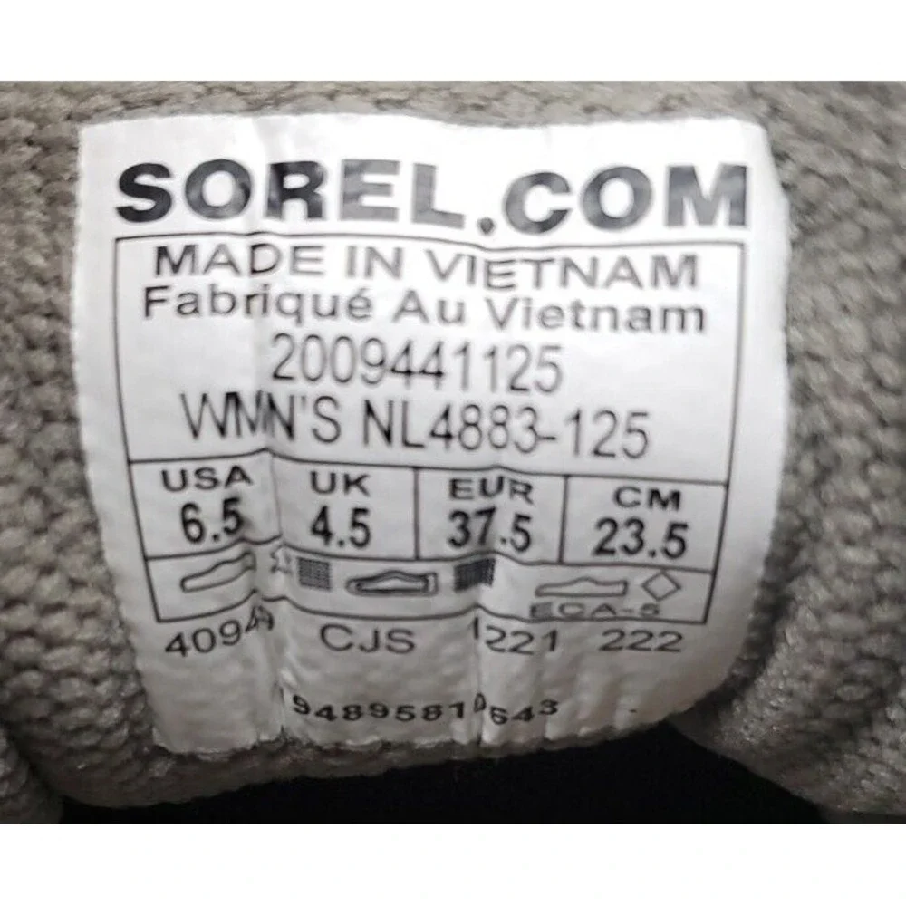 Sorel Women's Explorer II Sneaker Low WP Sea Salt/Nova Sand 6.5M US NEW!